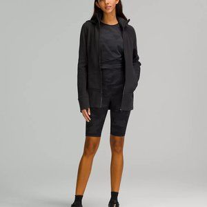 Hooded Radiant Jacket [Lululemon]